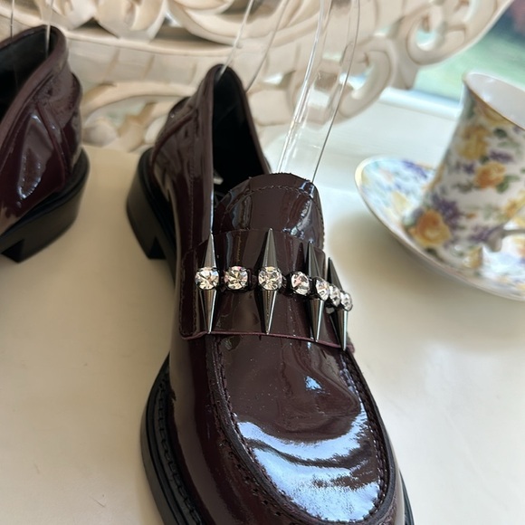 AGL Lola Spike Size 36.5 EU Patent Purple Plum Leather Loafers New Without Box - Picture 4 of 15